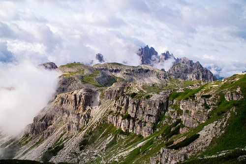 Verschillende bergketens in het Drei Zinnen gebied