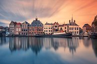 Zonsondergang in historisch maassluis van Ilya Korzelius thumbnail