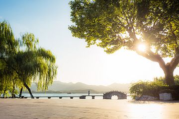 Sunday morning in Hangzhou by Niek Wittenberg