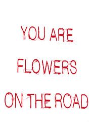 Jullie zijn bloemen op de weg