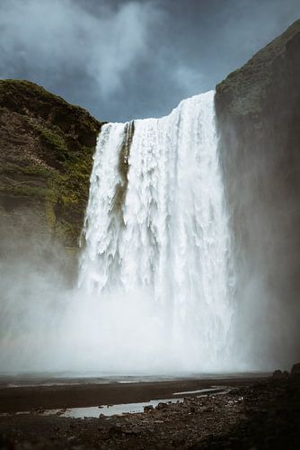 Skógafoss: Het gordijn van het noorden