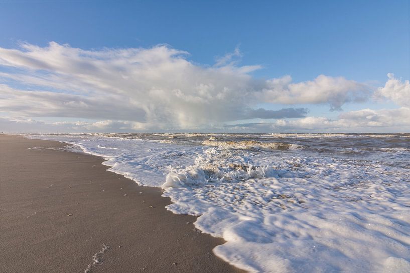 De Woeste Zee bij Kijkduin (Den Haag) van Charlene van Koesveld