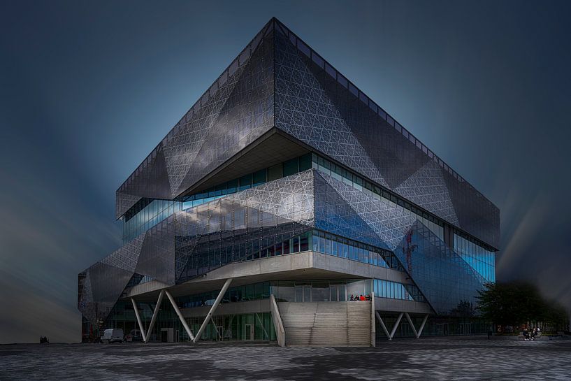 Geometrisch gebouw van Greetje van Son
