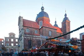 Marché de Noël à l'église dominicaine