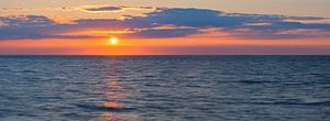 Panorama et coucher de soleil sur l'océan Atlantique