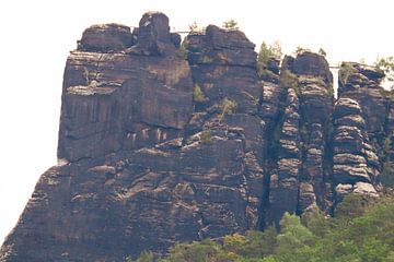 Het rotsmassief Lilienstein in Saksisch Zwitserland van Claudia Schwabe