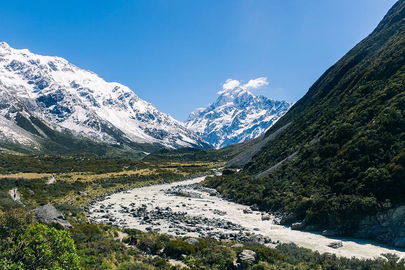Uitzicht op Mount Cook in Nieuw-Zeeland van Linda Schouw