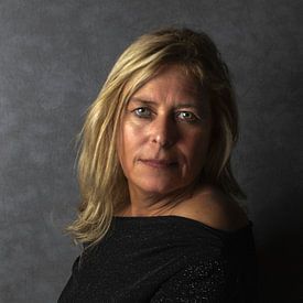 Karin aan de muur Profilfoto