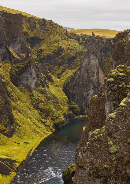 Mögáfoss - Fjarðarárgljúfur (IJsand) von Marcel Kerdijk