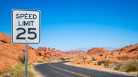 Typische amerikanische Straßenlandschaft (Wüste) von Jeroen Somers Miniaturansicht
