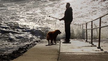 Man en hond aan zee van MSP Canvas