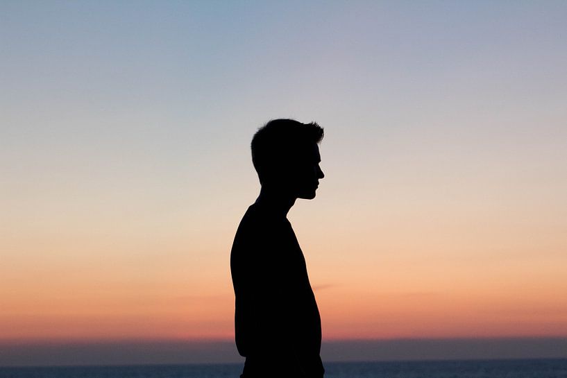 Eenzame jongen van Glenn Collyns