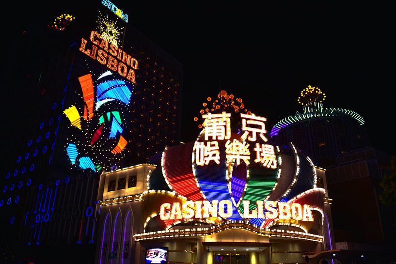 Las Vegas by Hello Pompoyo