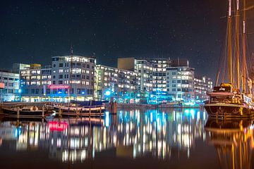 Alkmaar Überstadt bei Nacht