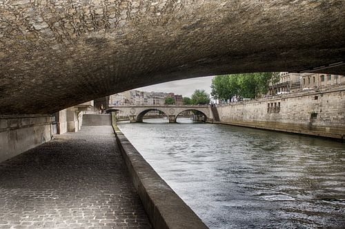 Onder de brug in Parijs