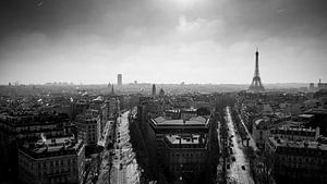 Parijs panorama vanaf Arc de Triomphe van Pieter Wolthoorn