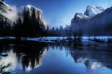 Winter in Yosemite Valley van Walljar