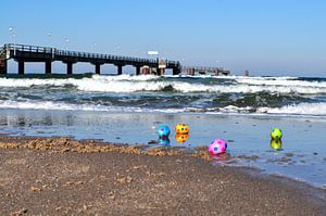 Ostereier am Nordstrand in Göhren auf Rügen
