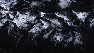 DARK ALPS 1-2 von WILDLIGHT PHOTOGRAPHY