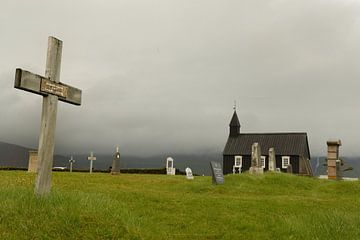 Die berühmte schwarze Kirche in Budir, Island