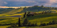Evening light over the Tuscan countryside by Henk Meijer Photography thumbnail