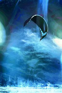 Kitesurfen in blau von Yvonne Blokland