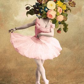 The Floral Ballerina von Marja van den Hurk