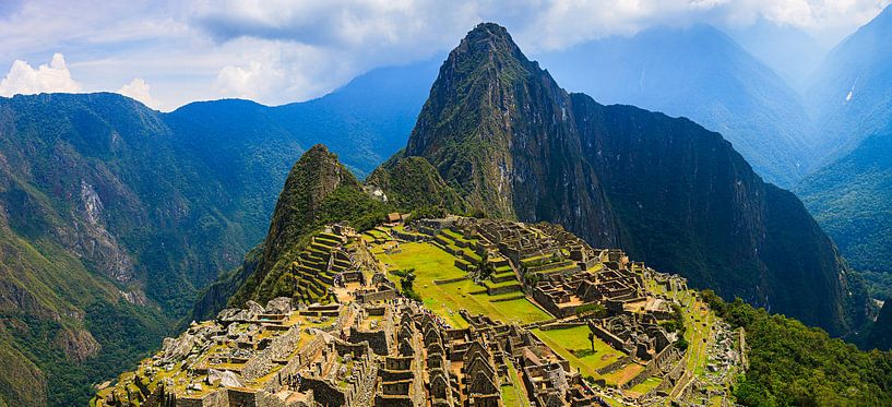 Panorama Machu Picchu, Peru by Henk Meijer Photography