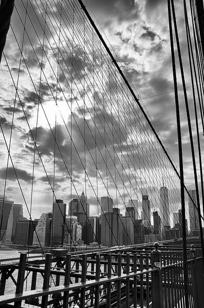 Skyline New York vanaf de Brooklyn Bridge by Karin Mooren
