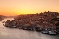 Porto bij zonsondergang, Portugal van Markus Lange thumbnail