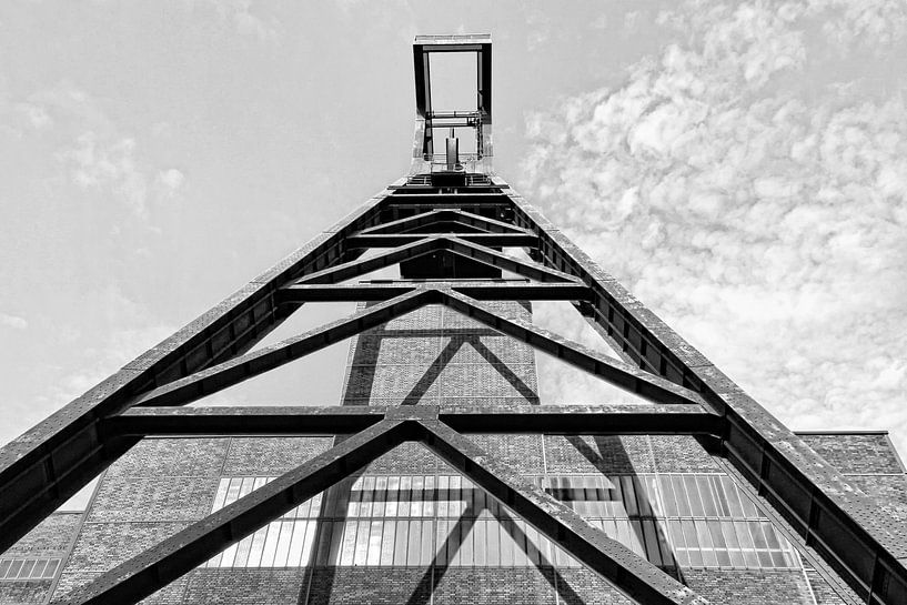 Zollverein Colliery - Tower by Petra Dreiling-Schewe