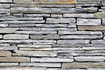 Liscannor natural stone wall by Western Exposure