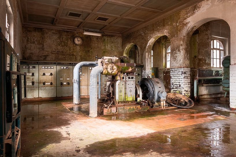 Verlassene Industrie im Verfall. von Roman Robroek – Fotos verlassener Gebäude