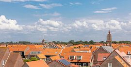 Toits oranges de Westkapelle avec moulin et phare sur Percy's fotografie