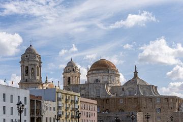 A marvellous view of the cathedral from the waterfront promenade in Cádiz, Andalusia, Spain. by Fotos by Jan Wehnert