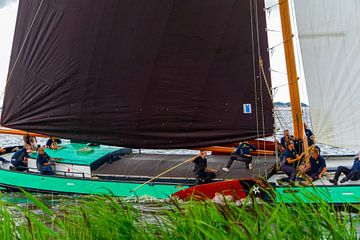 Skûtsje zeilen Friesland van Henk Alblas