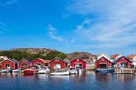 Gezicht op de stad Hamburgsund in Zweden van Rico Ködder thumbnail