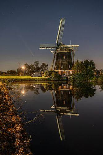 Komeet C/2023 A3 bij de molen De 1100 Roe