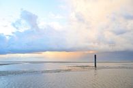 Wolken boven het strand op Texel in de Waddenzee van Sjoerd van der Wal Fotografie thumbnail