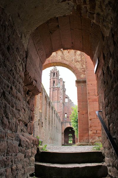 Monastery ruin by Marielle van Dijk