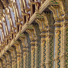 Golden flames of rattanakosin art by Walter G. Allgöwer