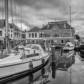 Perseverance in the Leiden Harbour (b&w) by Jeroen de Jongh