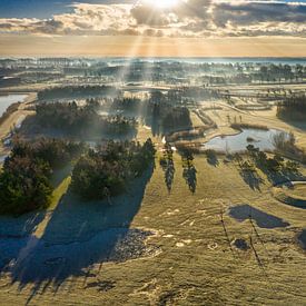 Lever de soleil sur un paysage de polders en Hollande du Nord sur Menno Schaefer