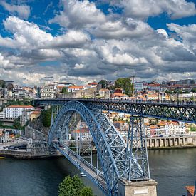 View over Porto van Matthijs Peeperkorn