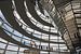 De koepel van de Reichstag sur Jim van Iterson