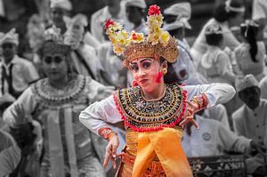 balinese dancer by Lex Scholten