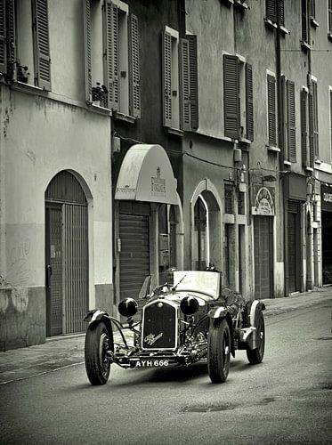 Mille Miglia Brescia Italie van Fons Bitter