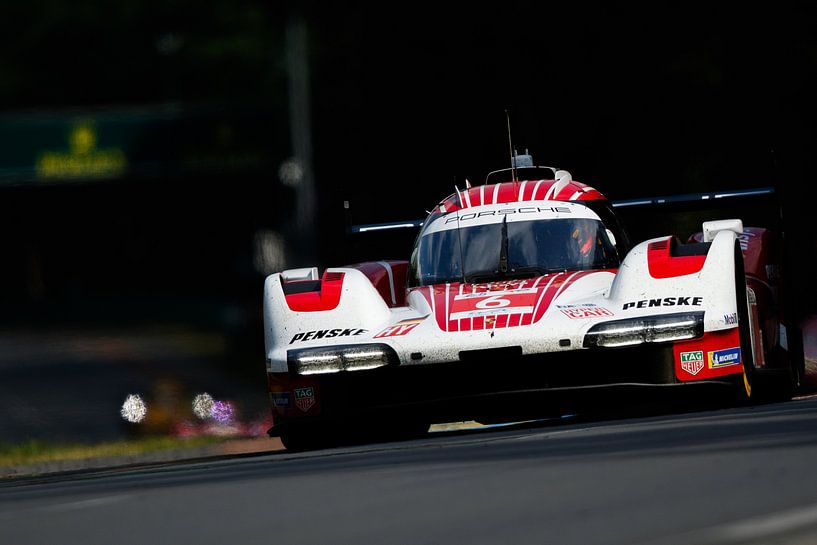 Porsche 963 LMDh, Penske Motorsport. by Rick Kiewiet
