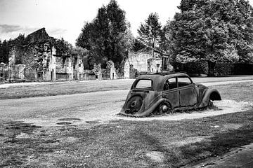 Oradour sur glane von Natalie Boevé