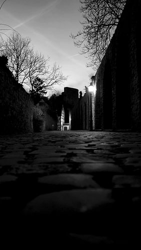 A night-time walk through the old city walls